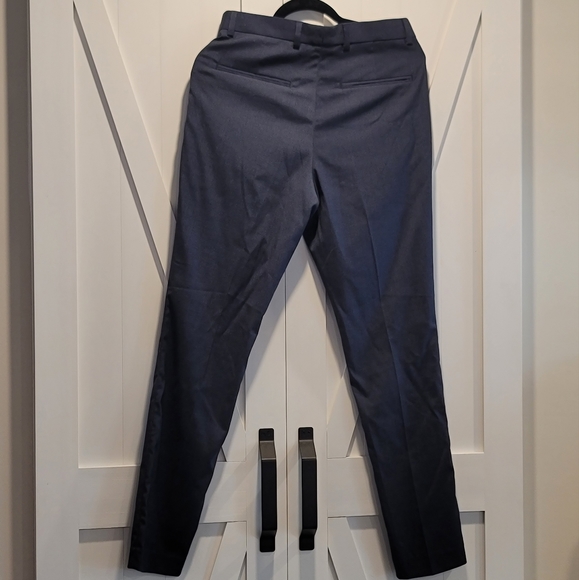 NWT H&M Navy Blue Skinny Stretch Dress Pants | Size 30R - Picture 2 of 8